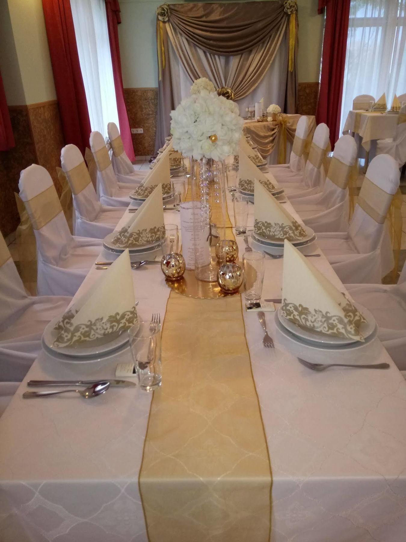 Platan Hotel Дебрецен Екстериор снимка